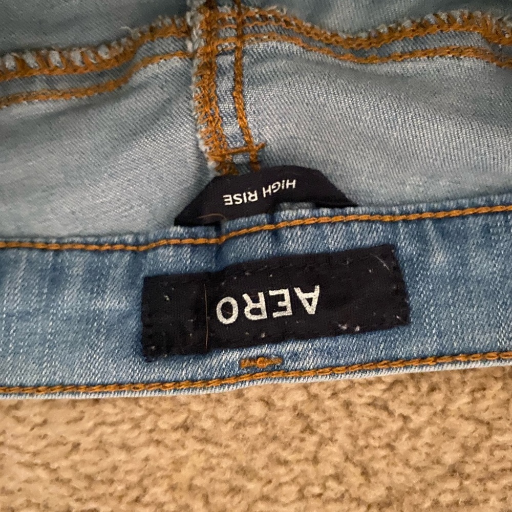 light wash aeropostale jeans